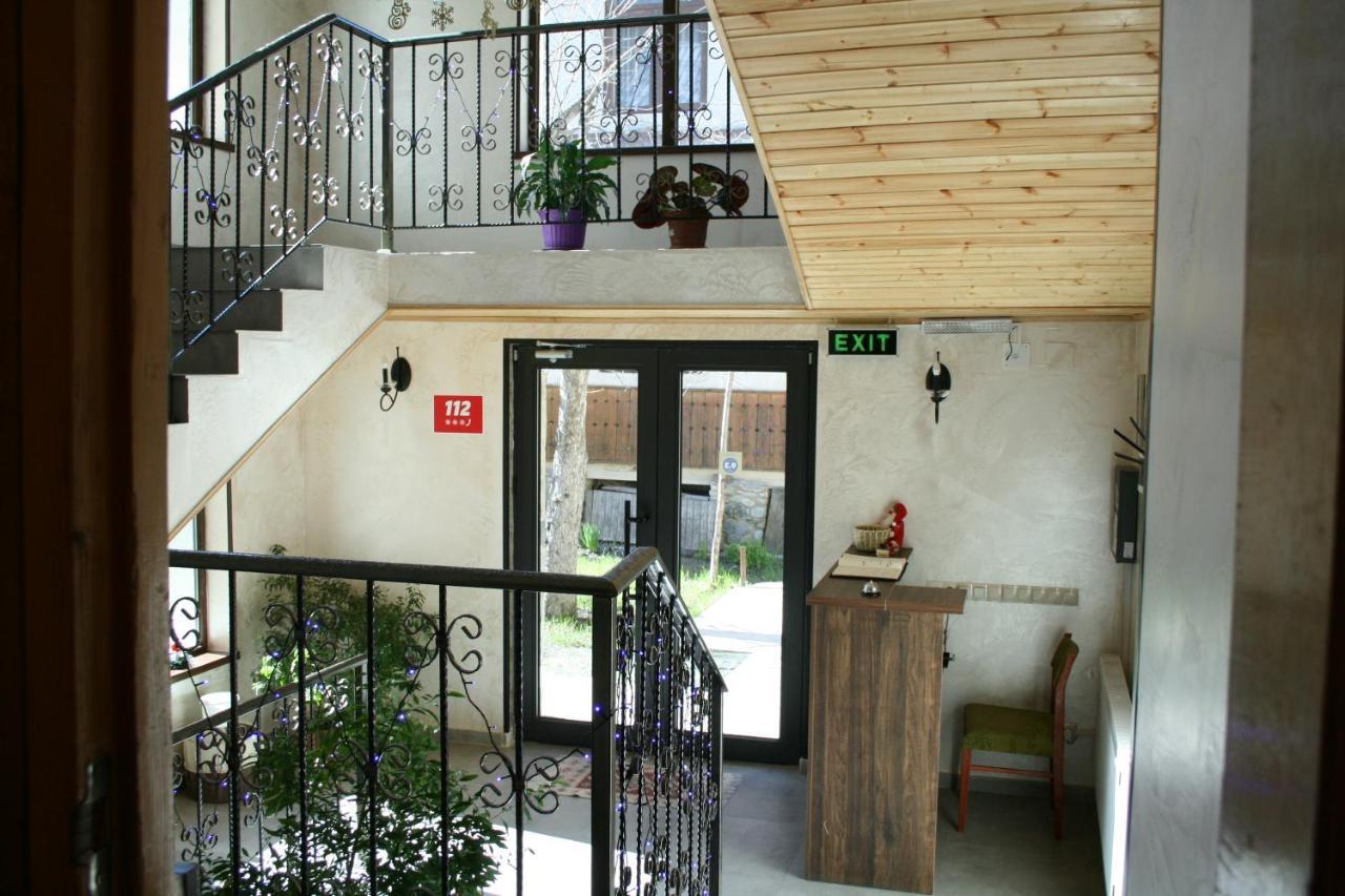 Hotel Elite House Mestia Exterior photo